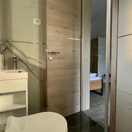 Oda ve Kahvaltı Panorama 3*